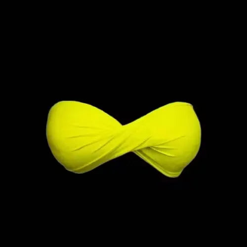 Maryssil Strapless Bikini Top - must-have swimwear for fashion-forward beach lovers. Features a flattering design for all body types and a comfortable, secure fit. Shop Dubailisit!