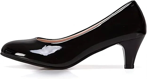Power & Poise: Elevate your office style with these classic pointed-toe pumps. The perfect pointed-toe pump for a polished look in any setting. Fashion, high heels, closed toe, pointed toe, office, evening, versatile.