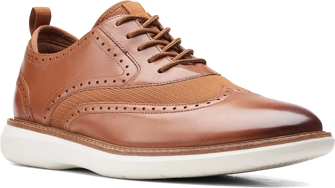 Clarks wingtip oxford deals