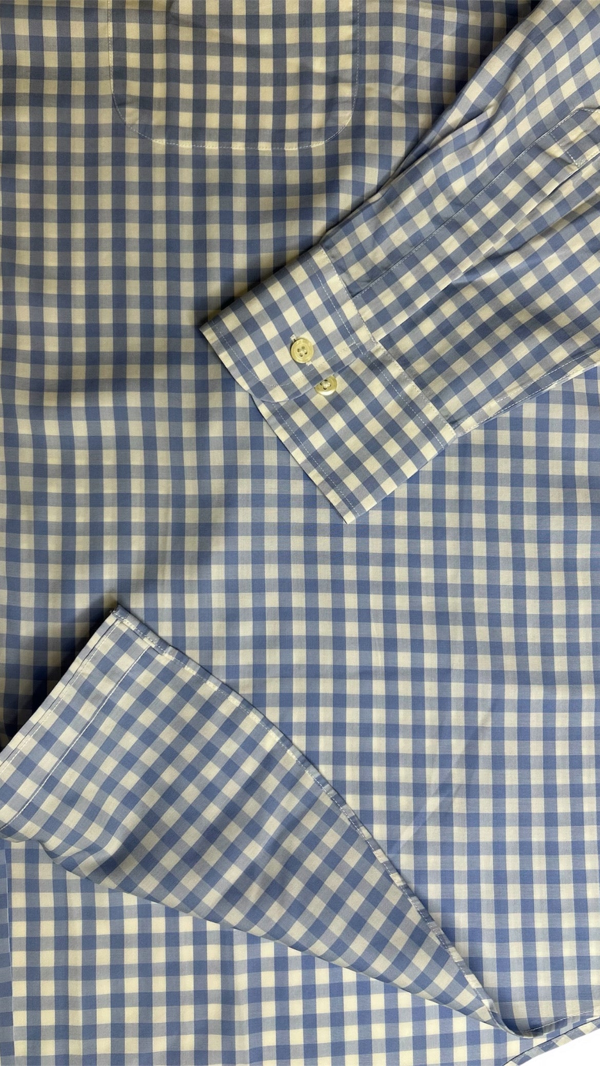 Charles Tyrwhitt Men’s Light Blue Shirt – Classic Formal & Casual Wear
