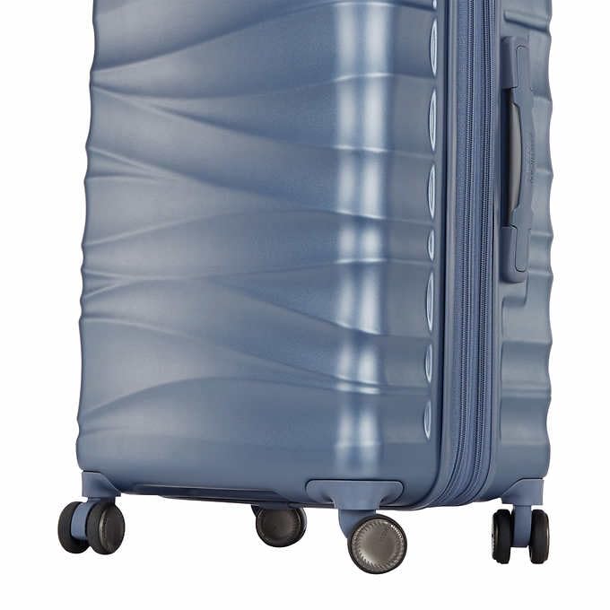 American Tourister Tranquil 3-piece Hardside Set (Blue). Size: 51 cm, 61 cm, 71 cm. - A