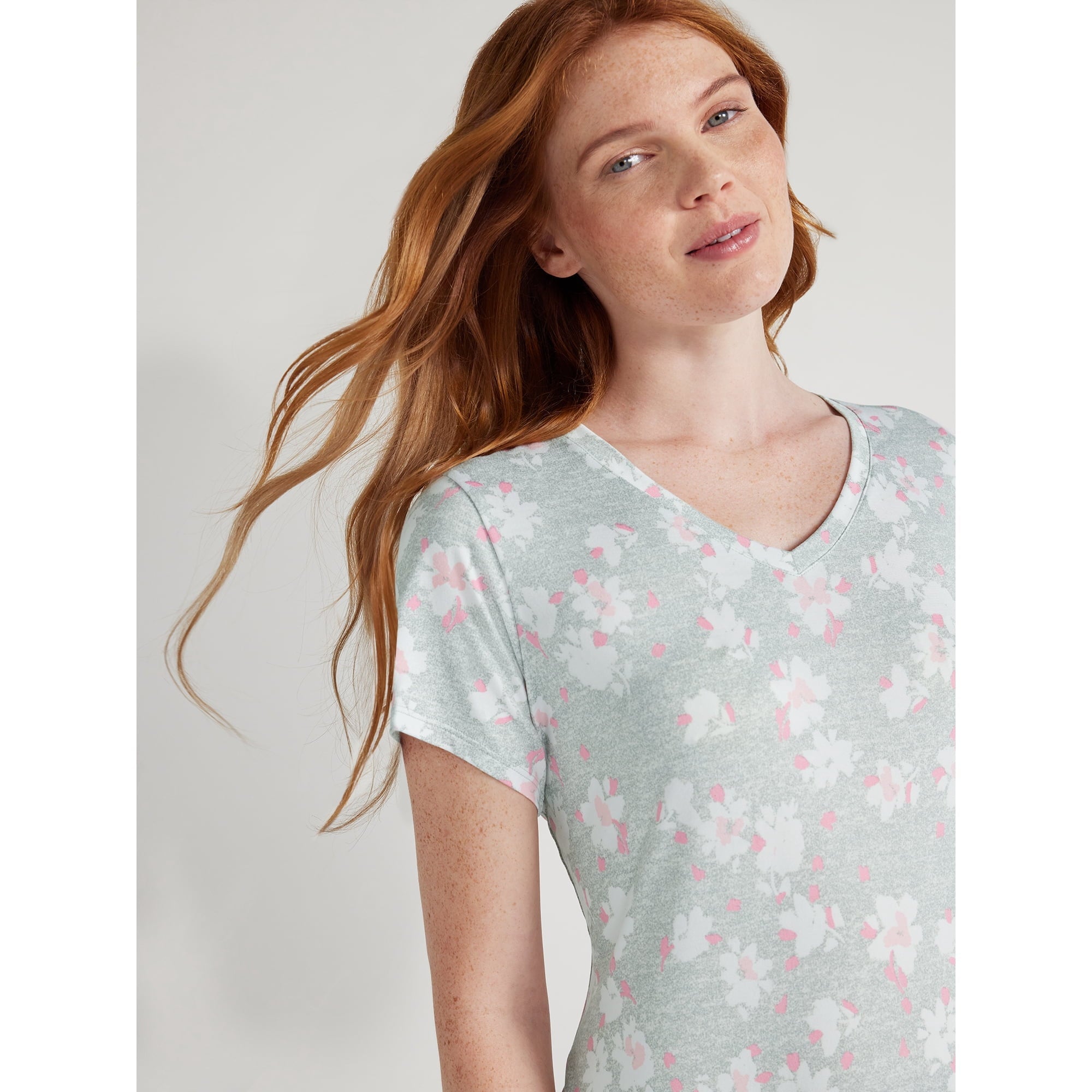 المقاس: 3X (22W-24W) - قميص نسائي متوسط الطول من Joyspun