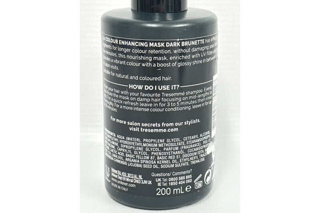 قناع TRESemmé Dark Brunette لتعزيز لون الشعر مع صبغات ملونة وزيت الأرغان للحصول على لون نابض بالحياة مع لمعان رائع بين الصبغات 200 مل