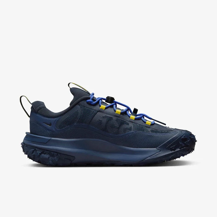 Nike ACG Mountain Fly 2 Low GORE-TEX Style: HF6245-400