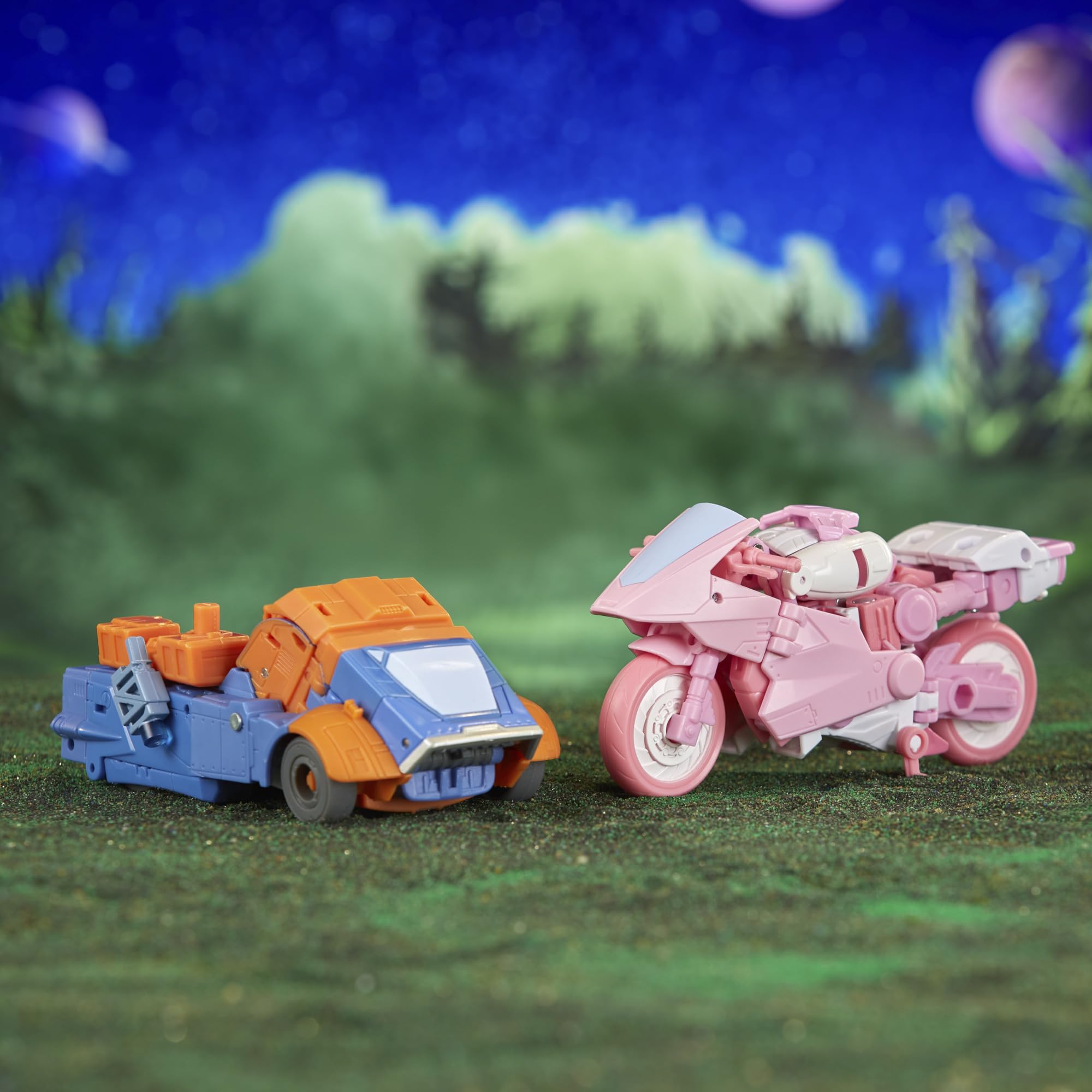 Transformers Toys Legacy Evolution War Dawn 2-Pack Deluxe Cybertronian Erial and Dion Toys, Action Figures for Boys and Girls Ages 8 and Up (SDCC 2023 Exclusive)
