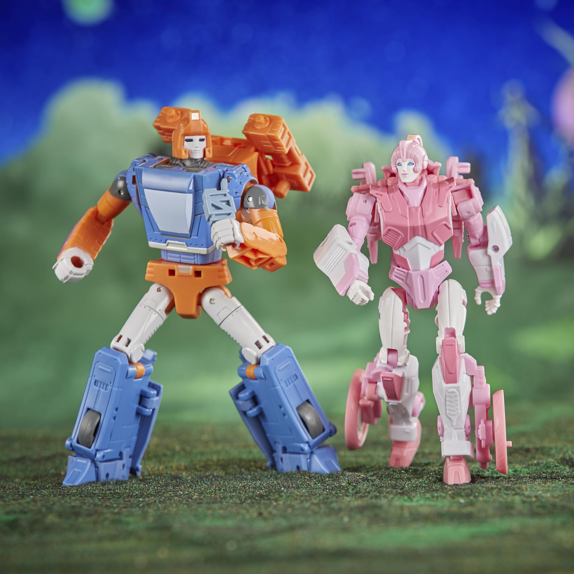 Transformers Toys Legacy Evolution War Dawn 2-Pack Deluxe Cybertronian Erial and Dion Toys, Action Figures for Boys and Girls Ages 8 and Up (SDCC 2023 Exclusive)
