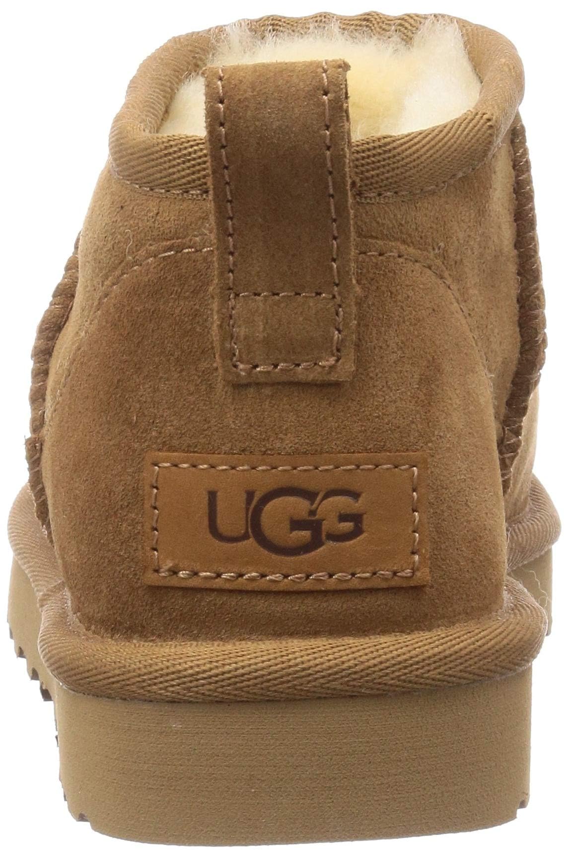 المقاس: 37 - حذاء UGG الكلاسيكي النسائي ذو الكعب العالي الصغير للغاية