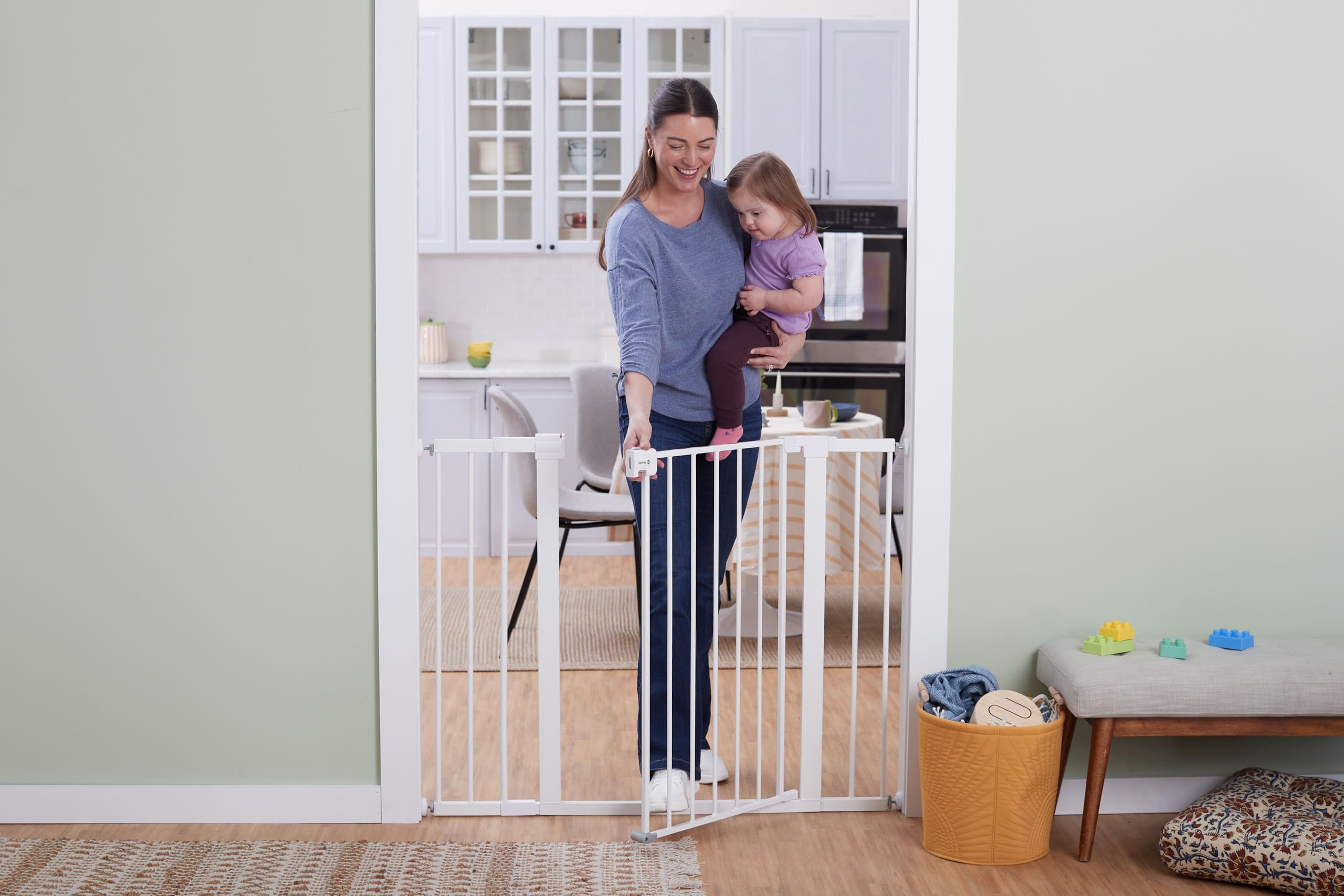 Safety 1st Easy Install 91.44 cm Extra Tall & Wide Gate, Fits Between 73.66 cm and 119.38 cm