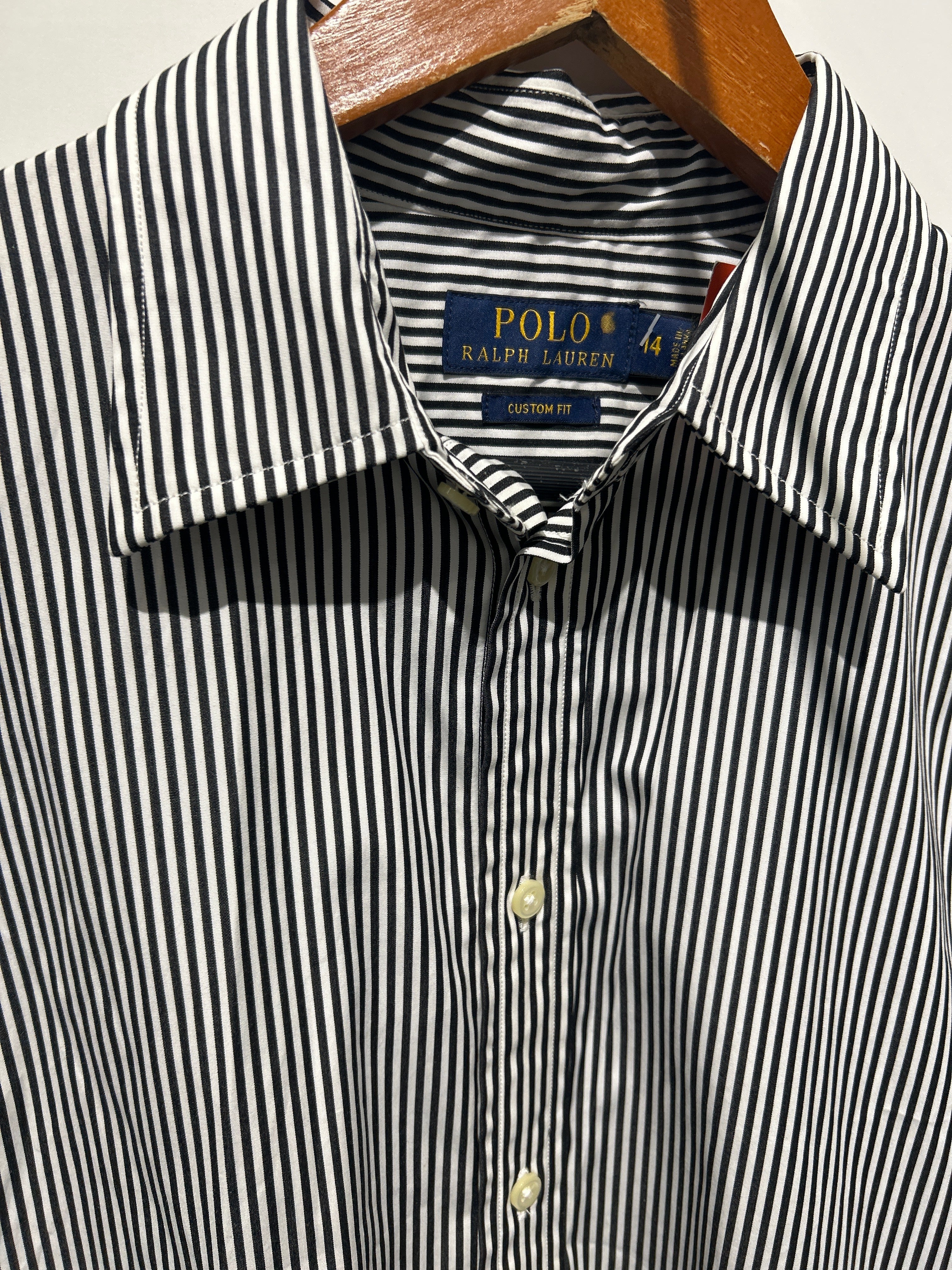 Ralph Lauren Men’s Long Sleeve Shirt – Classic & Comfortable