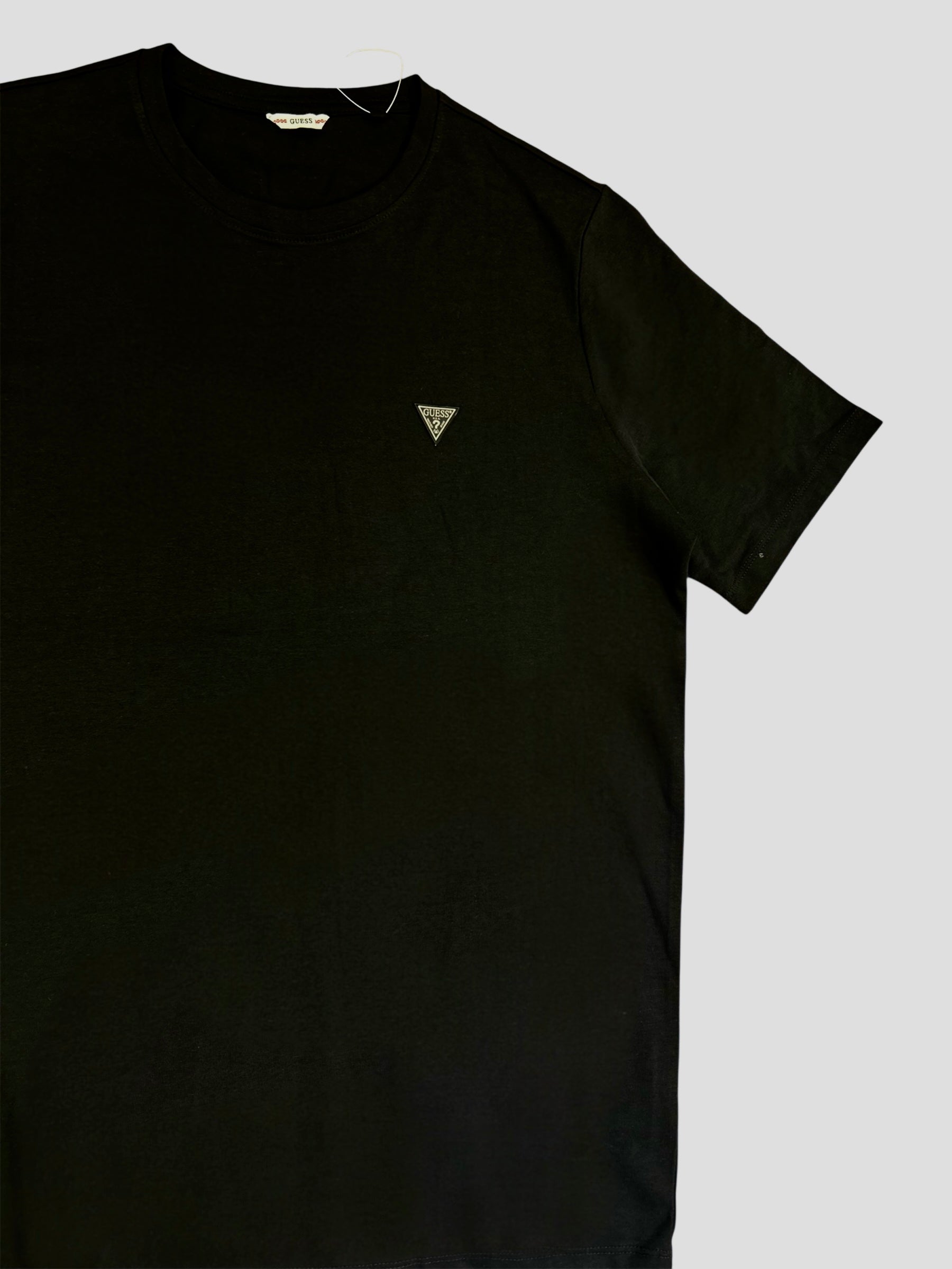 Guess Men’s Black Cotton T-Shirt