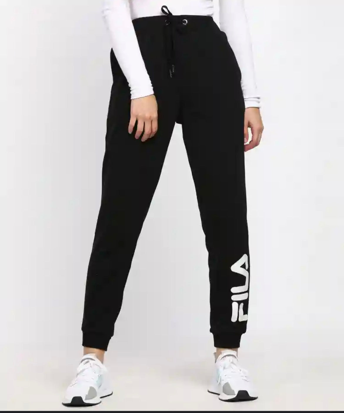 Fila women jogger with fila logo SW231242-002