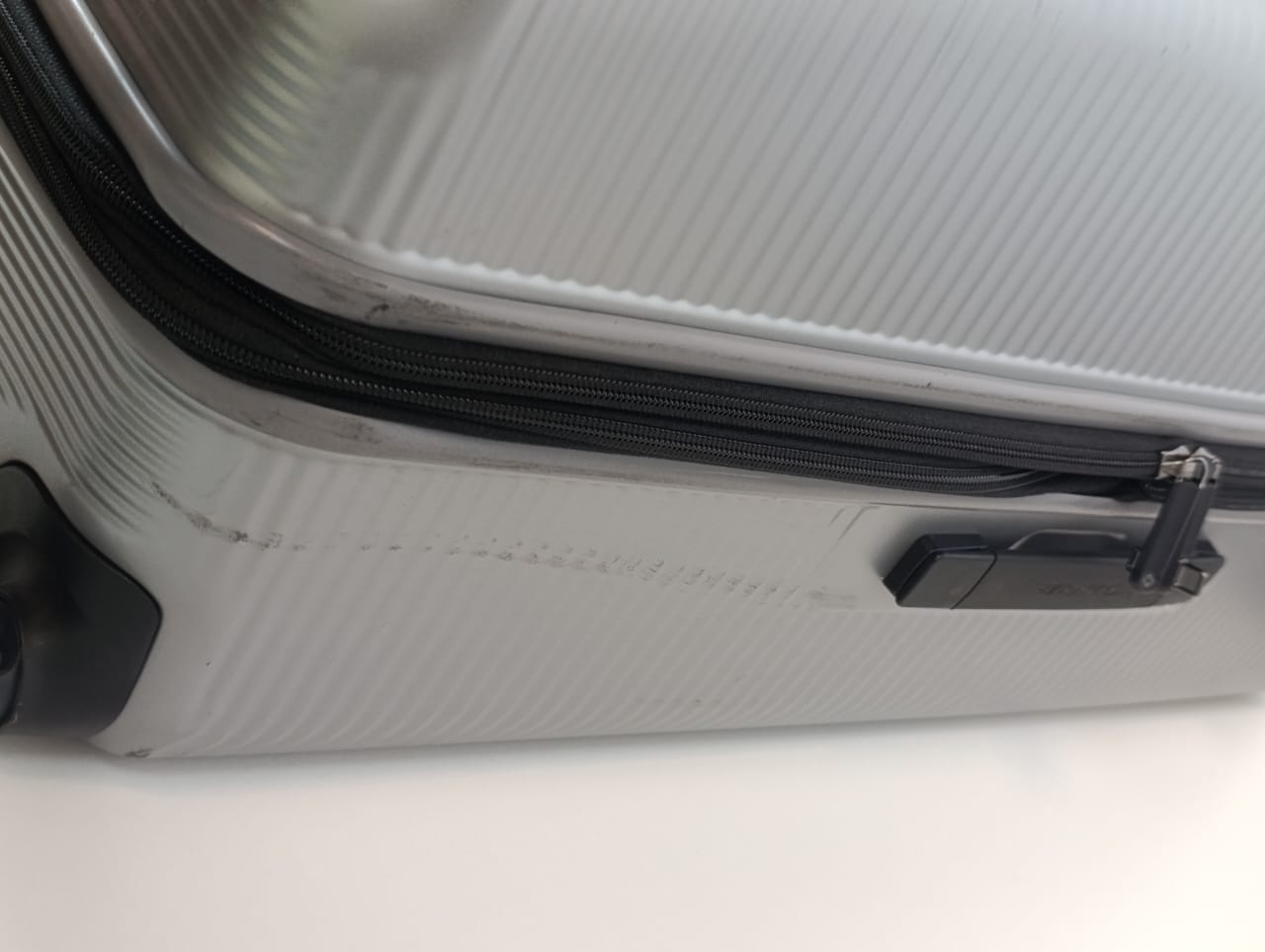 Samsonite Element XLT Hardside Set Silver