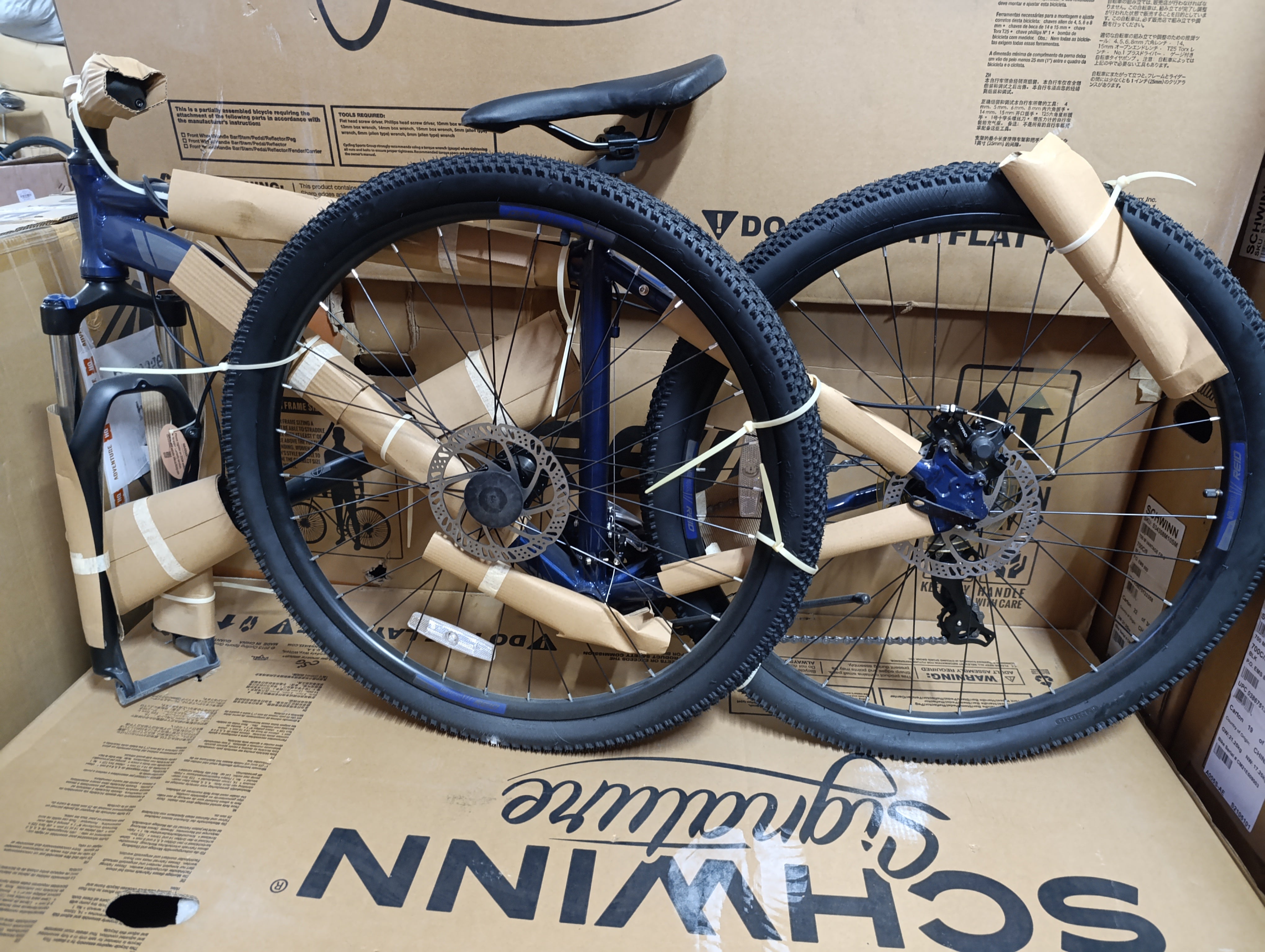 Reid MTB Pro Disc Color Black Blue / M-- open box