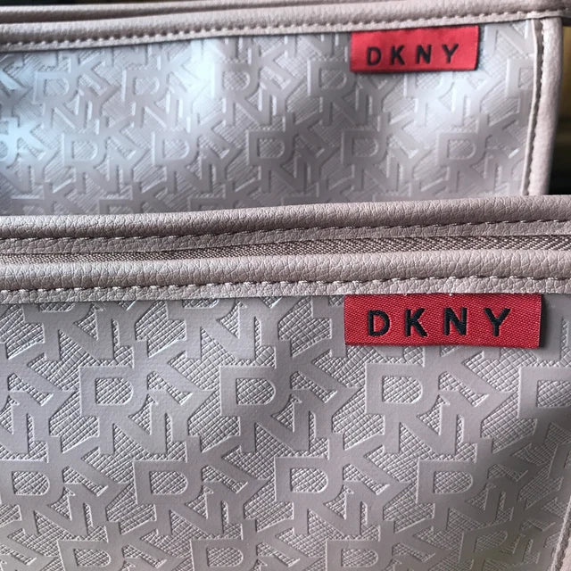 DKNY T Stand M+L Posy Pouch Rose Cosmetic Bag DSS20ES9