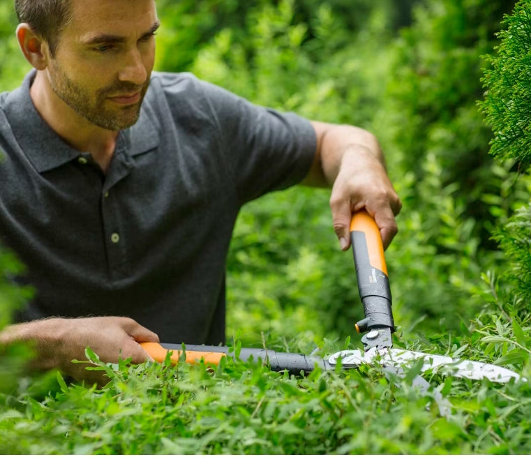 FISKARS HEDGE SHEAR FISKARS POWERGEAR X HSX92