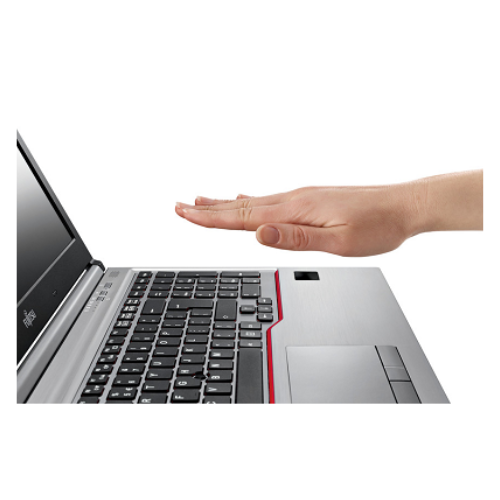 FUJITSO H770 XEON 32G 512G 4G 15 INCH