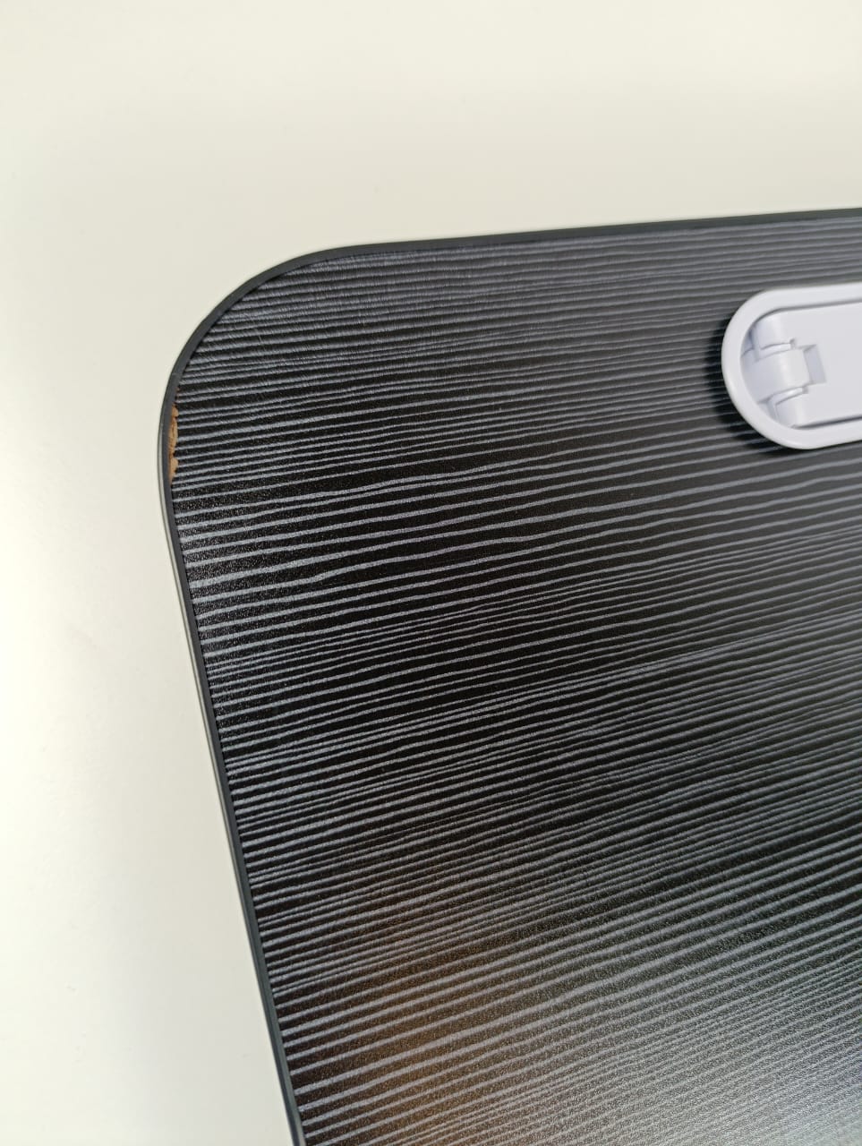 Foldable Laptop Bed Table with reading light, Lap Desk Laptop Stand Serving Tray for Eating, Reading and Working