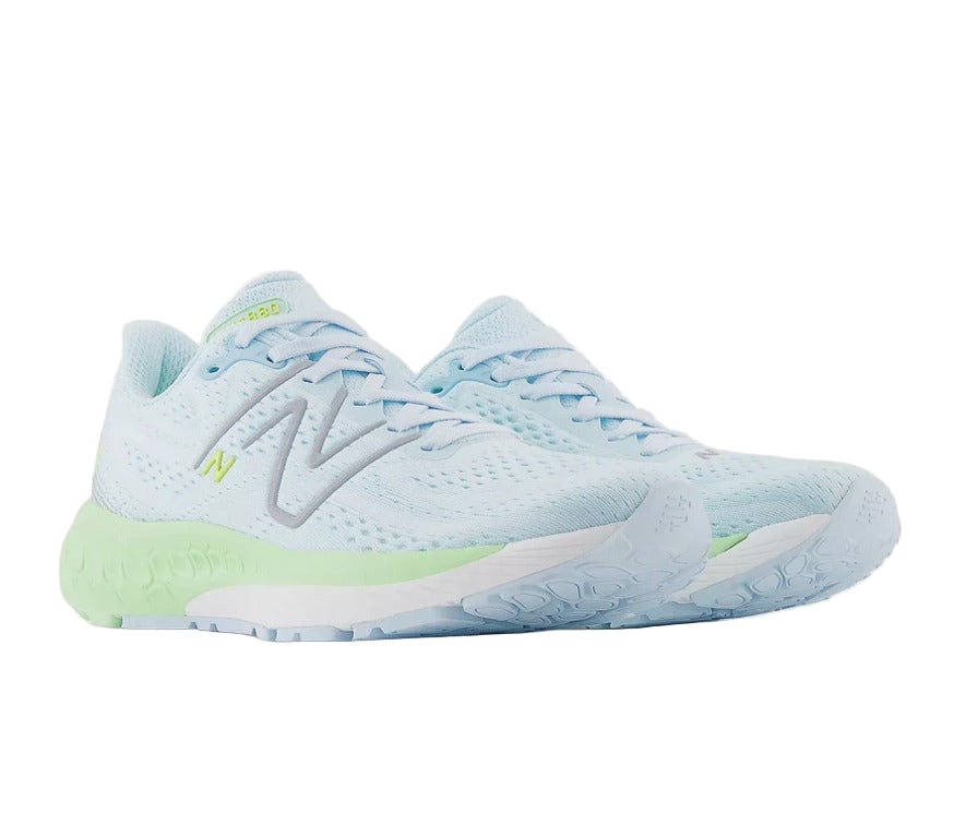 New Balance - Fresh Foam X 880B13 - Femme - Blue with green aura and silver metalic