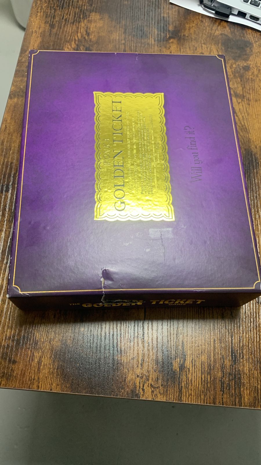 SEALED - Buffalo Games - Willy Wonka's The Golden Ticket Game, 10 years