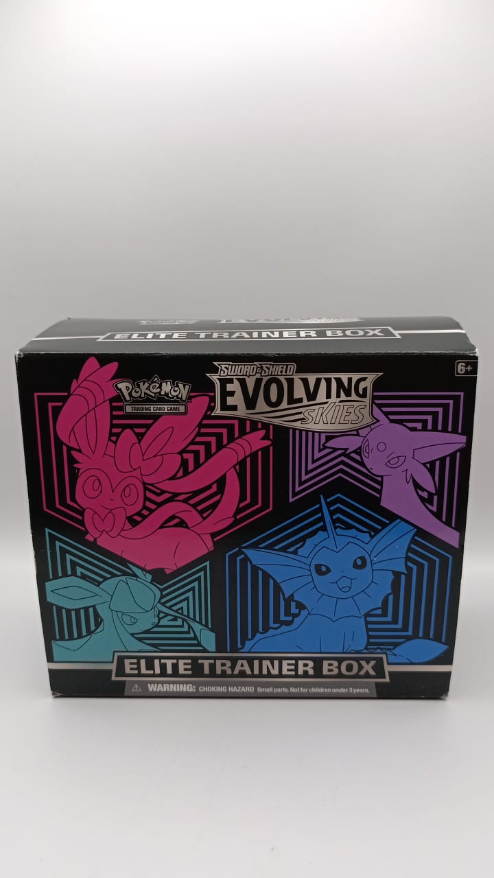Pokemon TCG: Sword & Shield Evolving Skies Elite Trainer Box, Random, Size 6