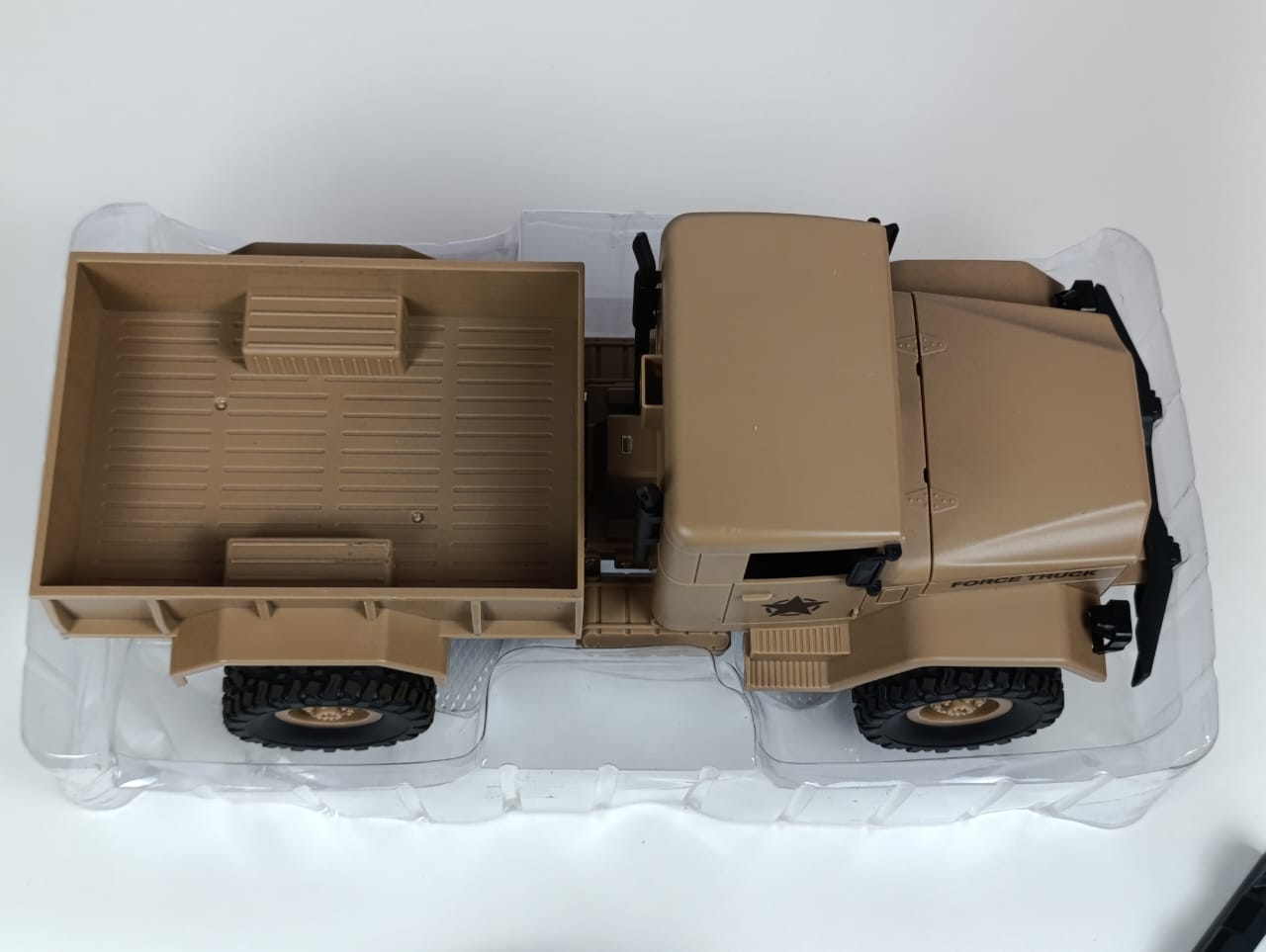 Spobot RC Military Transport Truck, RC Off-Road Vehicle 6WD with All Terrain, Remote Control Rack Car With2 Set of Batteries &Realistic Light is Good for Kid Gift