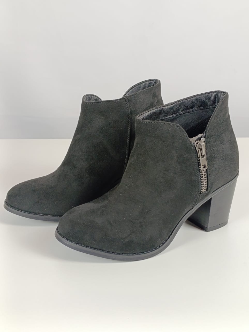 Size: 40 - Luoika Women's Wide Width Ankle Boots, Chunky Heel Side Zipper Extra Wide Winter Booties, black