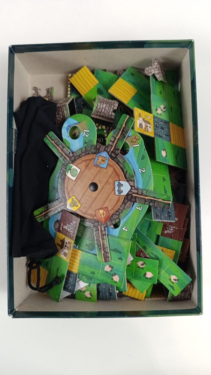 لعبة لوحية من Lookout Games Tipperary - لعبة استراتيجية شيقة تجمع بين المغامرة والفولكلور الأيرلندي، مناسبة للأطفال والكبار، من عمر 8 سنوات فما فوق، من 2 إلى 5 لاعبين، مدة اللعب 45 دقيقة، صنعت في الولايات المتحدة الأمريكية.