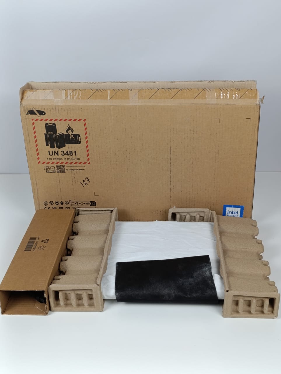 HP Pavilion Laptop 16 Intel Ultra 7 155U (2024), 16GB RAM (Onboard) LPDDR5X SD RAM 1 TB SSD 16" WUXGA Natural Silver