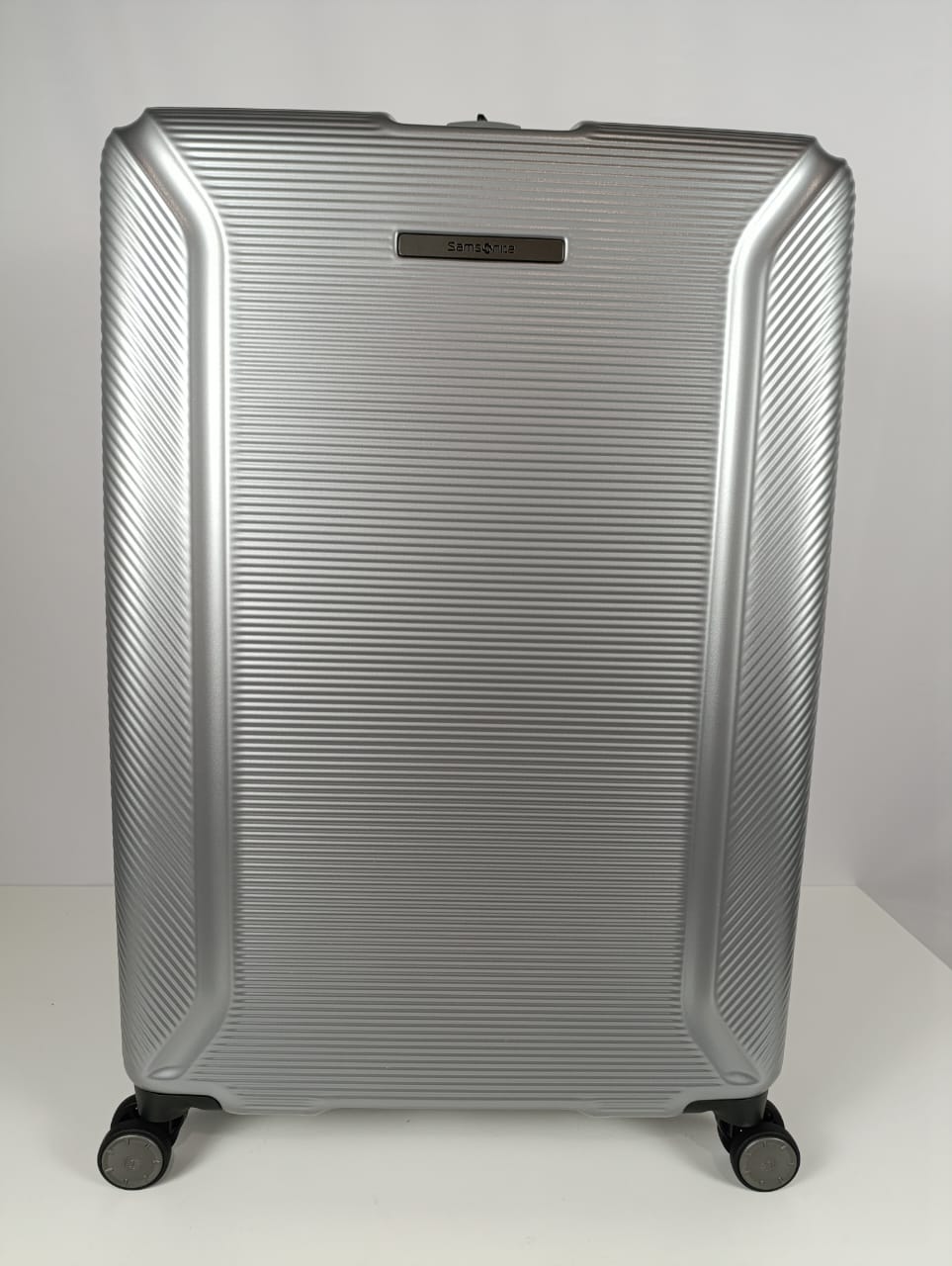 Samsonite Element XLT Hardside Set Silver (20 inch - 27 inch)