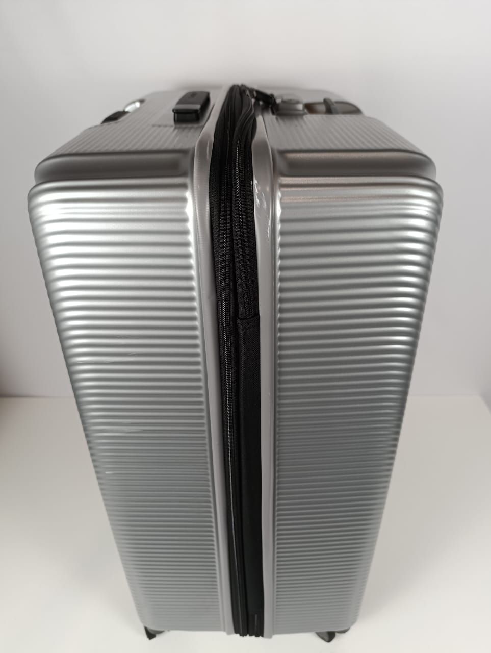 Samsonite Element XLT Hardside Set Silver (20 inch - 27 inch)