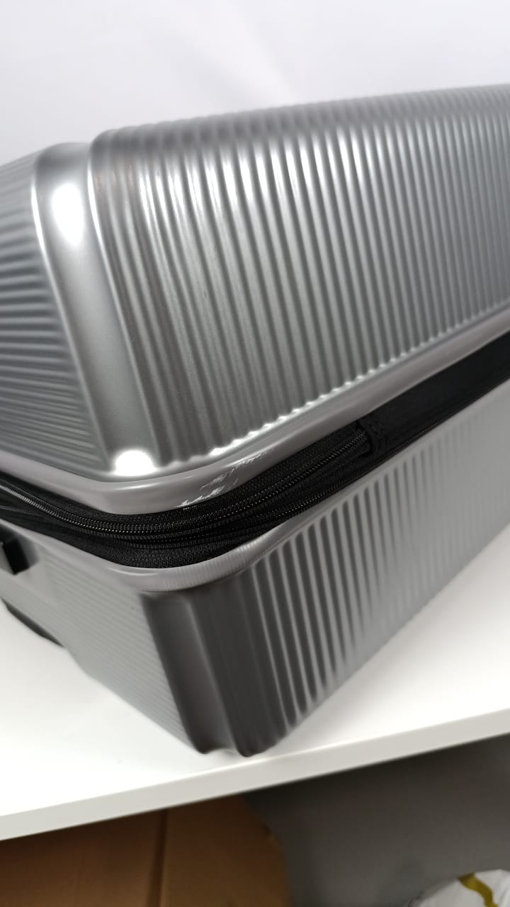 Samsonite Element XLT Hardside Set Silver (20 inch - 27 inch)