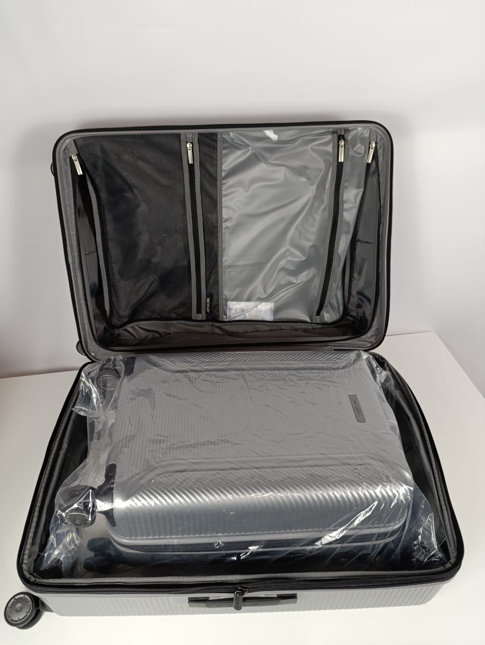 Samsonite Element XLT Hardside Set Silver (20 inch - 27 inch)