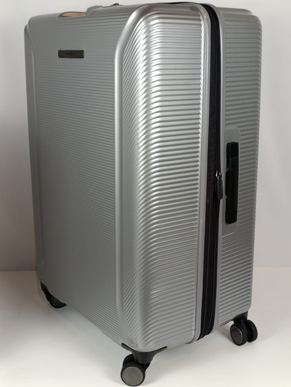 Samsonite Element XLT 2-piece Hardside Set (20 inch - 27 inch) A - LU