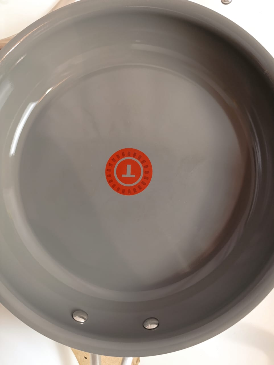 طقم أواني طهي تيفال إكسلنس سيراميك غير لاصق، 10 قطع