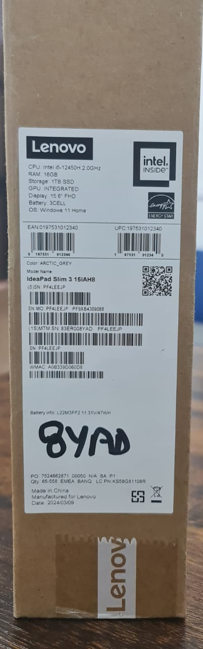 لينوفو آيديا باد ألترا سليم 3 15IAH8، شاشة 15.6 بوصة عالية الوضوح، معالج إنتل i5-12450H، ذاكرة وصول عشوائي 16 جيجابايت، قرص صلب SSD سعة 1 تيرابايت، بطاقة رسومات مدمجة إنتل فائقة الوضوح، لوحة مفاتيح باللغتين الإنجليزية والعربية، ويندوز 11، لون رمادي قطبي