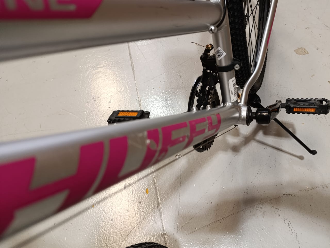 Rangeline Women's Mountain Bike, Silver, 27.5-inch