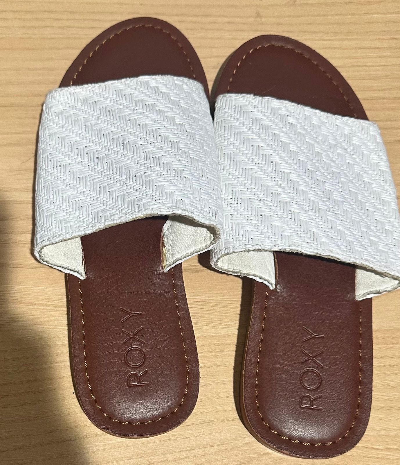 Roxy women's soft sandals