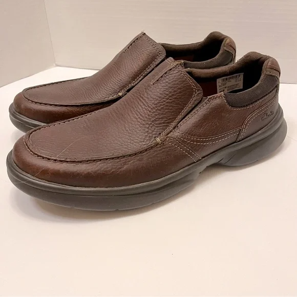Clarks Bradley Step Men’s Brown Leather Slip-On Shoes Dark