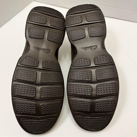 Clarks Bradley Step Men’s Brown Leather Slip-On Shoes Dark