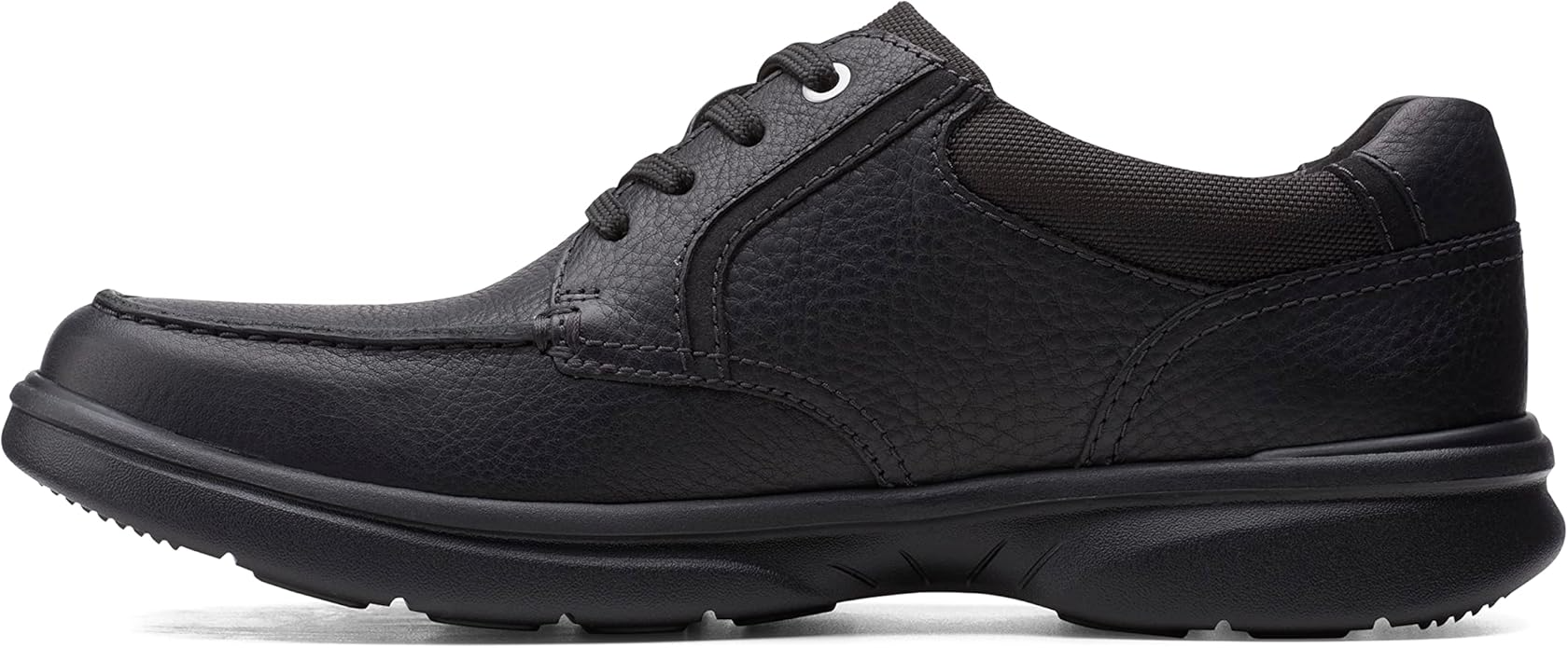 Clarks Bradley Vibe Men’s Oxford Shoes – Classic Leather Dress Shoes with Lightweight Comfort