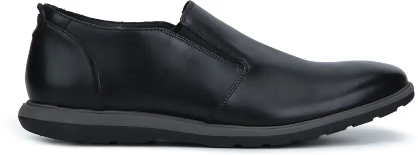 Clarks Glaston Step Men’s Black Leather Slip‑On Shoes – Comfortable Casual Loafers with Durable Grip