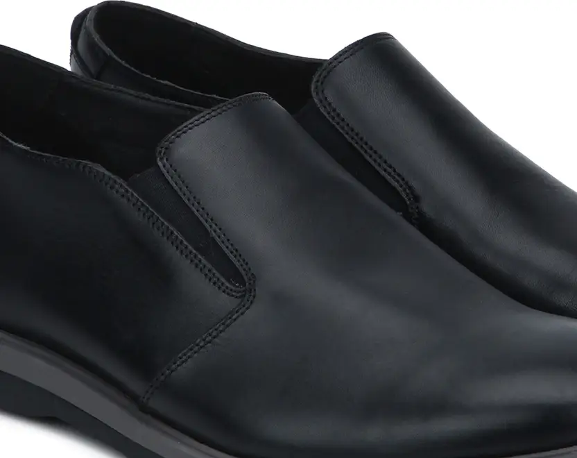 Clarks Glaston Step Men’s Black Leather Slip‑On Shoes – Comfortable Casual Loafers with Durable Grip