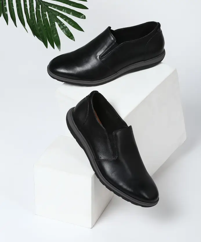 Clarks Glaston Step Men’s Black Leather Slip‑On Shoes – Comfortable Casual Loafers with Durable Grip