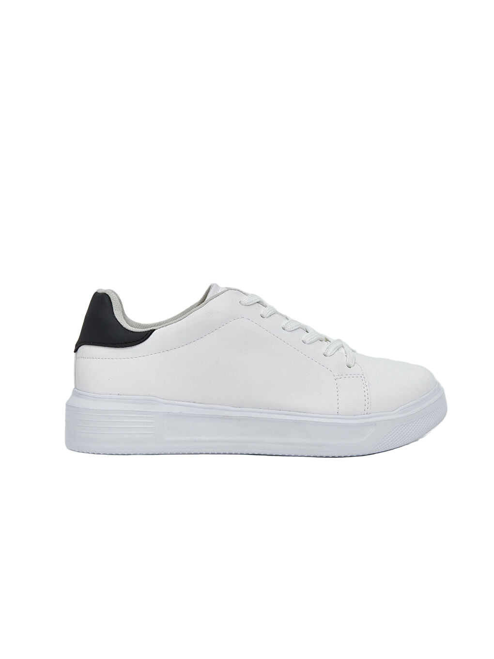 Zara Men’s Black & White Trainers – Stylish Casual Sneakers for Everyday Wear