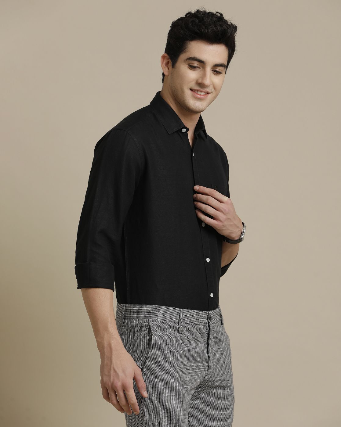 LINEN CLUB MEN'S PURE LINEN BLACK SOLID REGULAR FIT FULL SLEEVE CASUAL SHIRT