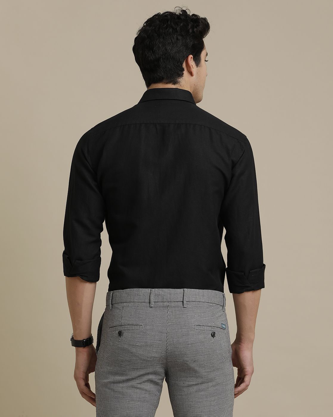 LINEN CLUB MEN'S PURE LINEN BLACK SOLID REGULAR FIT FULL SLEEVE CASUAL SHIRT