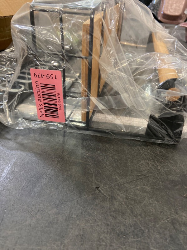 منظم حائط من الخيزران