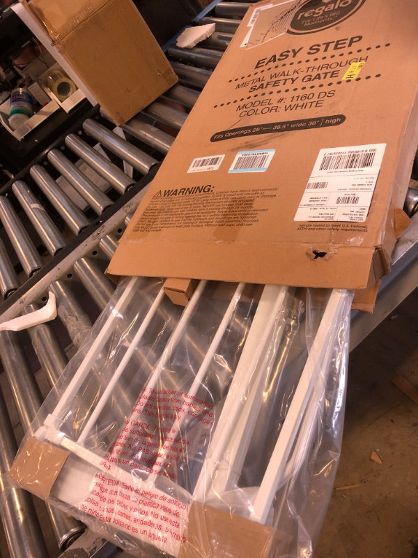 Regalo Easy Step Fits opening 73.66 cm X 97.79 cm wide, 76.2 cm High Walk Through Baby Gate, white