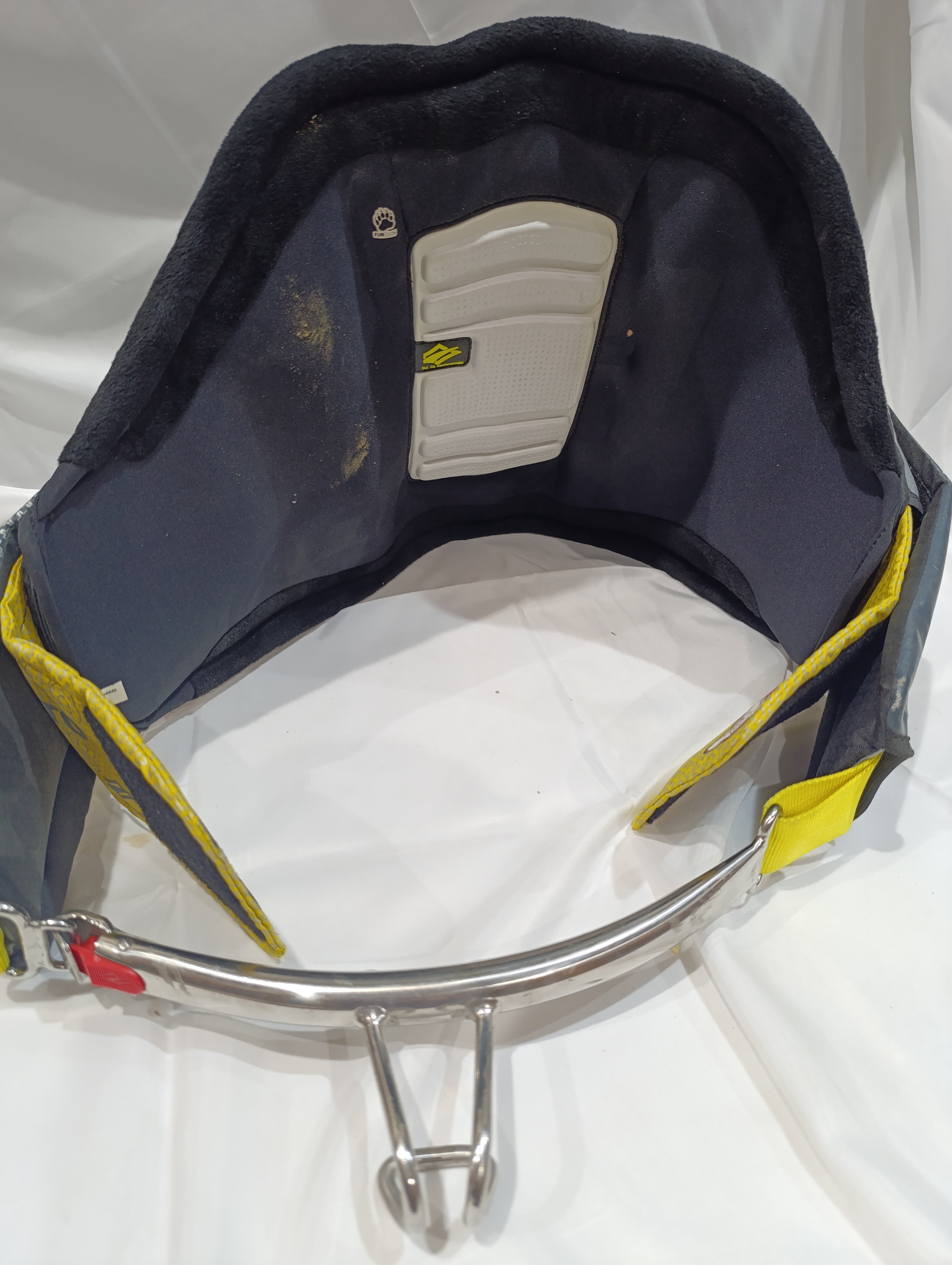 حزام خصر نايش موتو 2016