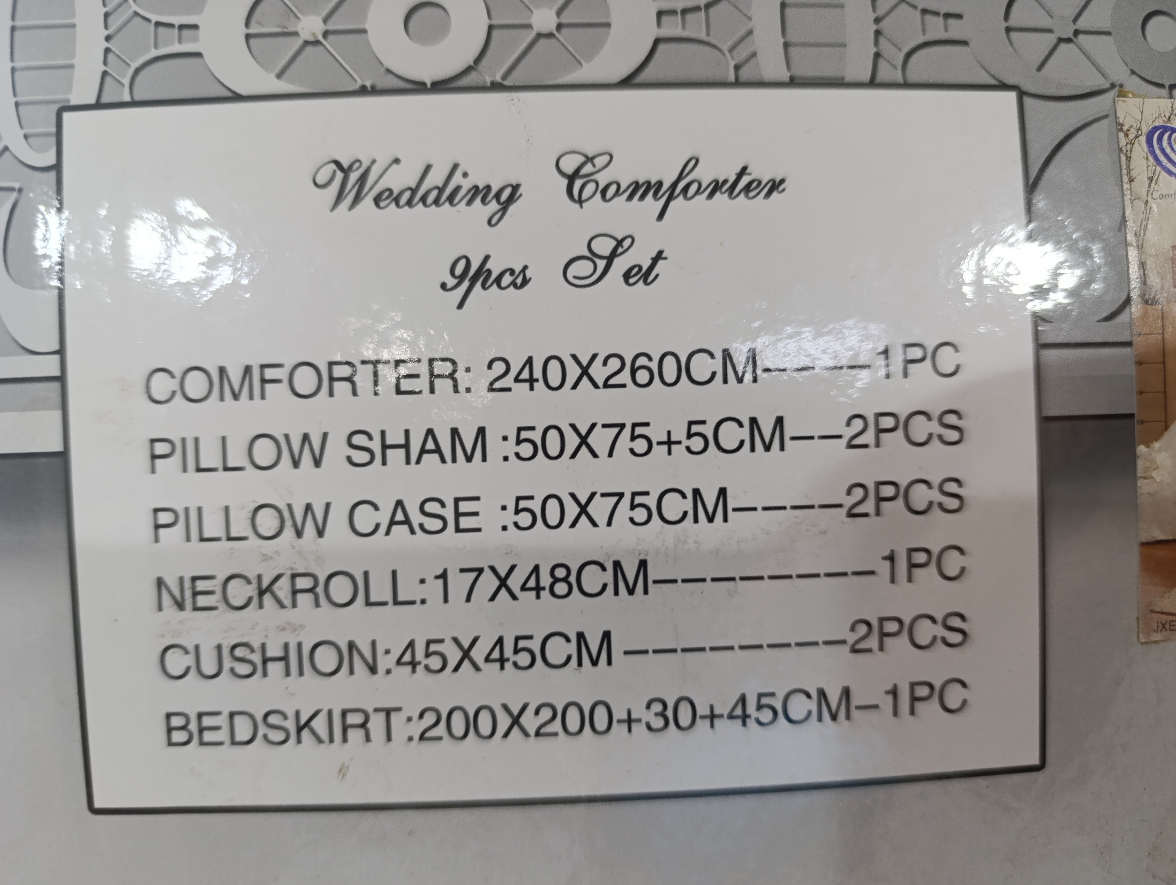 Senoures Off White Bedspread/Comforter Set (Model: JXE-310)